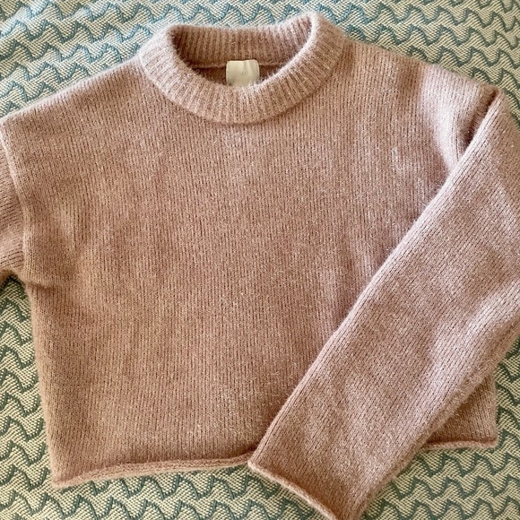 H&M - cropped sweater - pink, size small - Picture 2 of 3